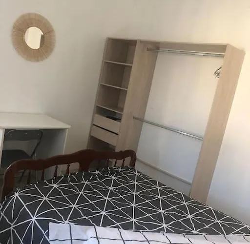 Les Micocouliers - Spacieuse Maison,4chambres ,avec Jardin- Parking -wifi Дом отдыха